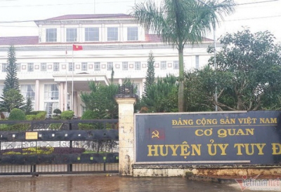 Vụ đánh lái xe nhập viện, Chánh văn phòng Huyện ủy đi làm nhậu &lsquo;3 tăng&lsquo;